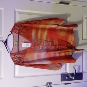 One world size 2xl 3/4 sleeve shirt #60